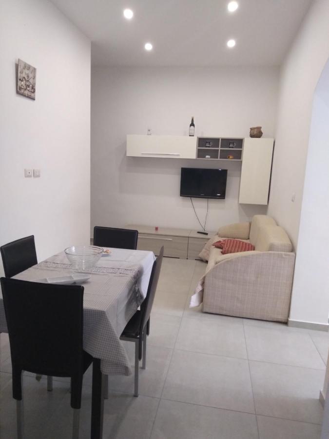 House Holidays A.S. Rooms Катания Экстерьер фото