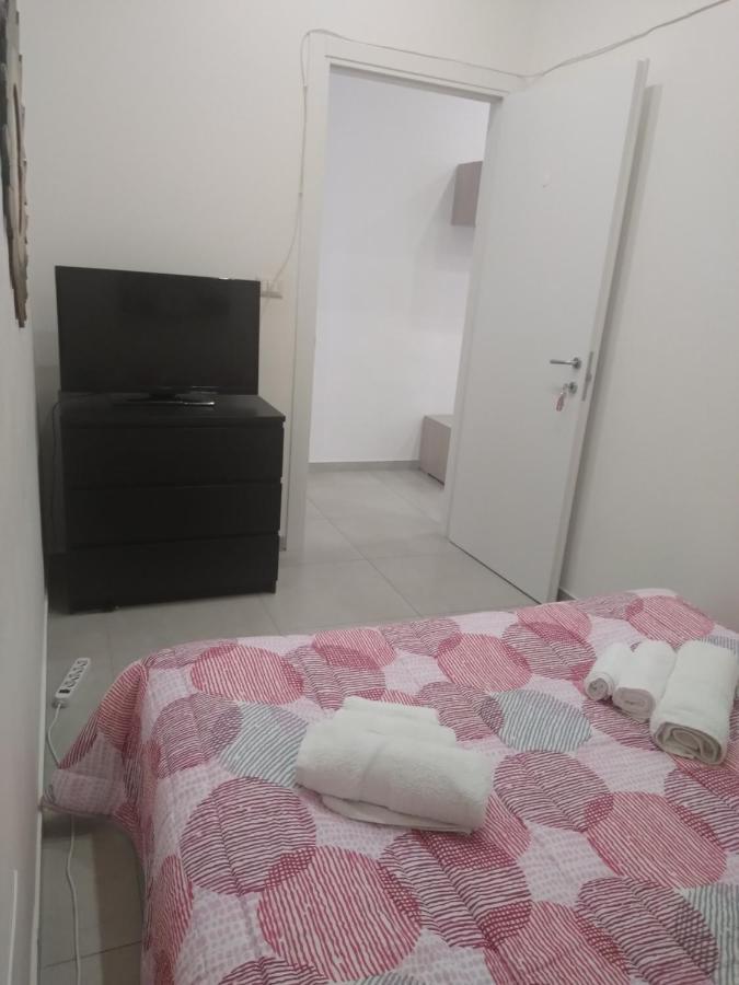 House Holidays A.S. Rooms Катания Экстерьер фото